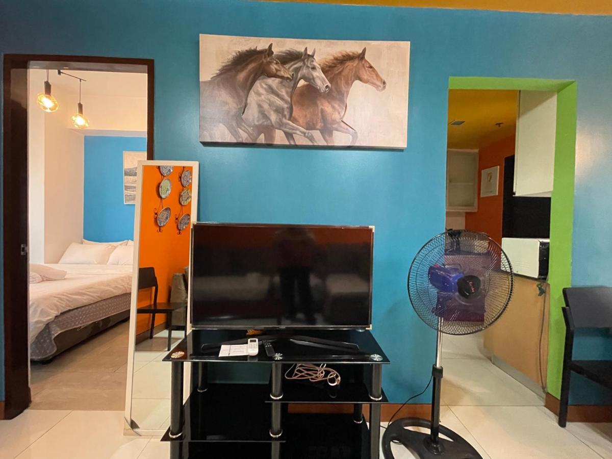 Family Staycation, Greenbelt Hamilton, Isabel'S Makati Rooms Makati City Zewnętrze zdjęcie